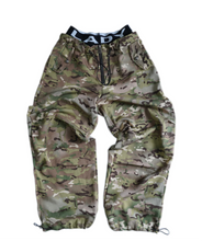 LADY CAMO PANTS