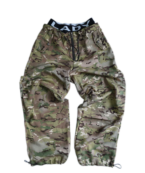LADY CAMO PANTS